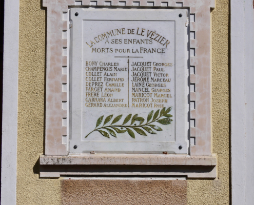 Mairie de Le Vézier