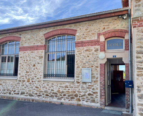 ⁨Verdelot⁩ – Ecole